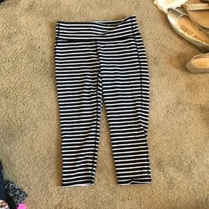 Athleta Capri leggings